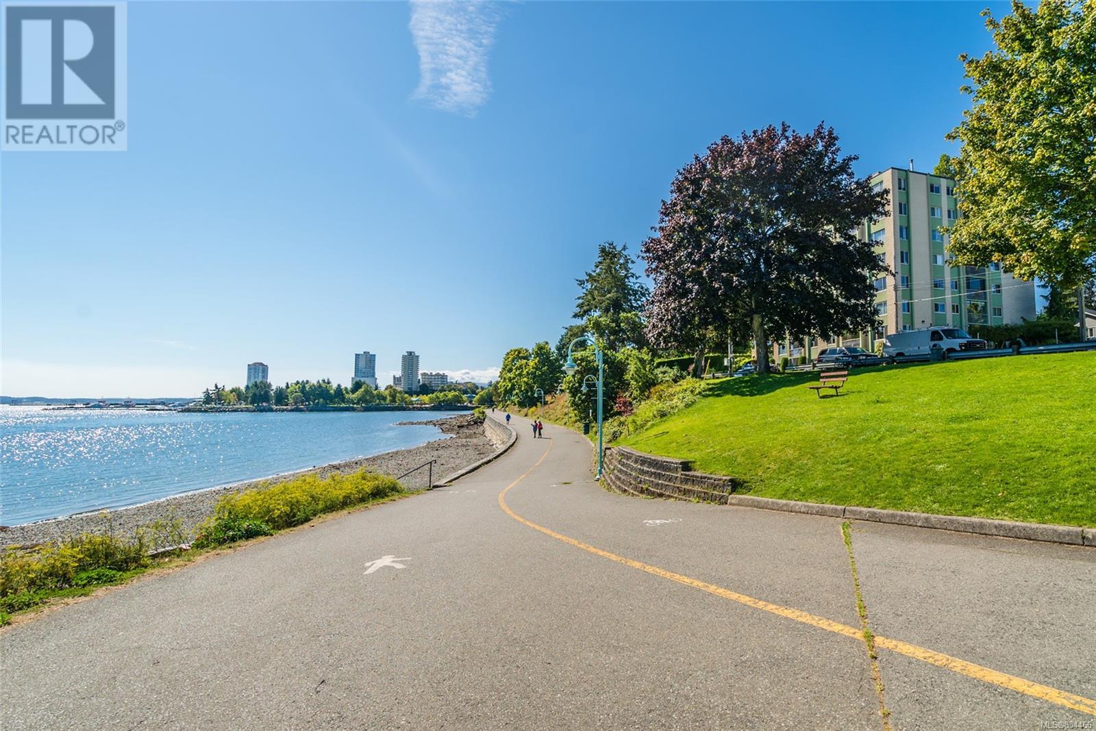 604 33 Mount Benson St, Nanaimo, British Columbia V9S 5L2 (22301321